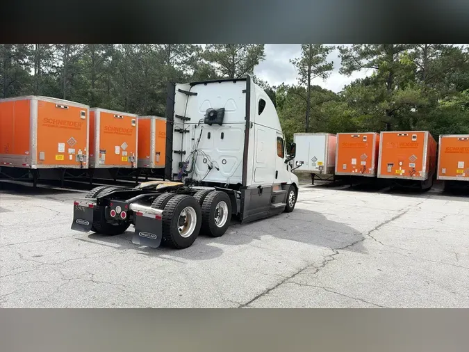 2023 Freightliner Cascadia 126
