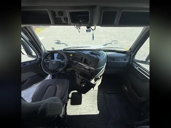 2022 VOLVO VNL7406a7a900e86e0ce4098d069c7a2c125cb