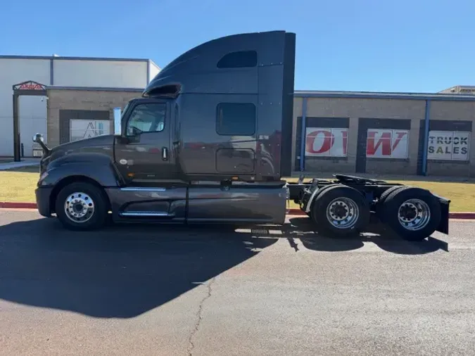2021 INTERNATIONAL LT625