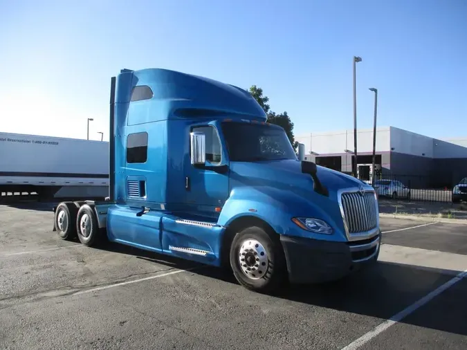 2021 NAVISTAR INTERNATIONAL LT625 SLPR CAB