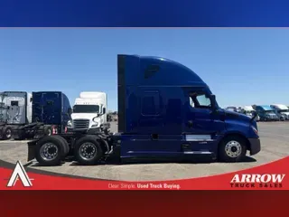 2022 FREIGHTLINER CA126