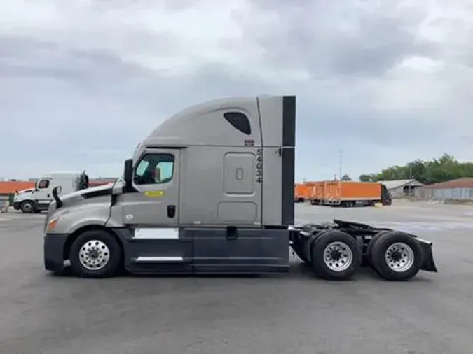 2023 Freightliner Cascadia