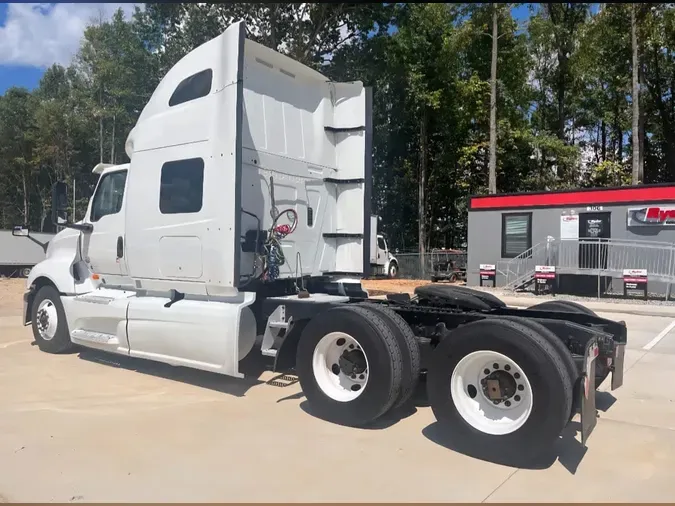 2019 NAVISTAR INTERNATIONAL LT625 SLPR CAB