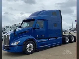 2023 PETERBILT 579