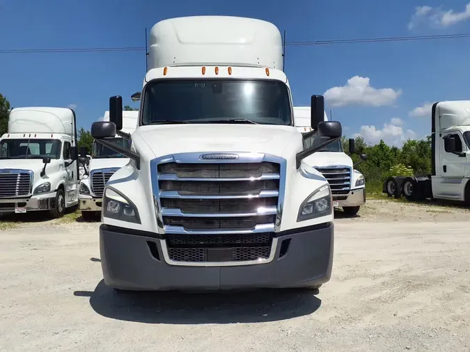 2019 FREIGHTLINER NEW CASCADIA PX12664