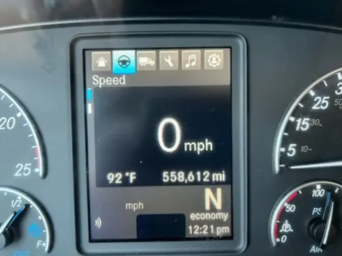 2020 FREIGHTLINER NEW CASCADIA 116