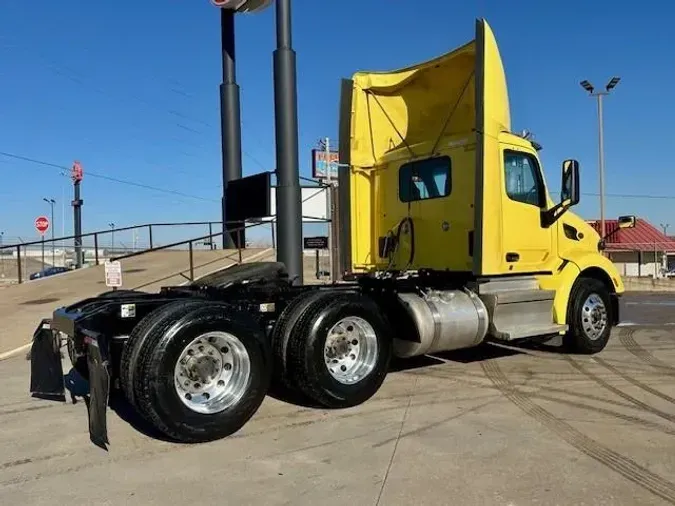 2021 Peterbilt 579