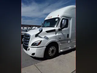 2019 FREIGHTLINER/MERCEDES NEW CASCADIA PX12664