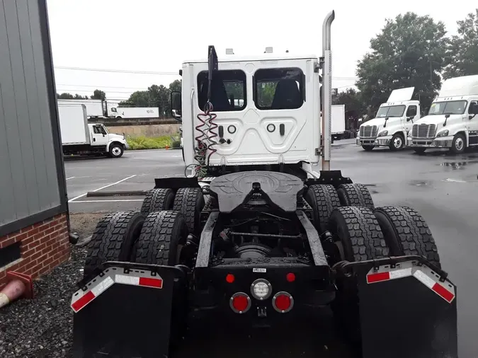 2022 FREIGHTLINER/MERCEDES NEW CASCADIA PX12664
