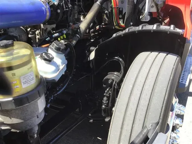 2022 FREIGHTLINER CA126