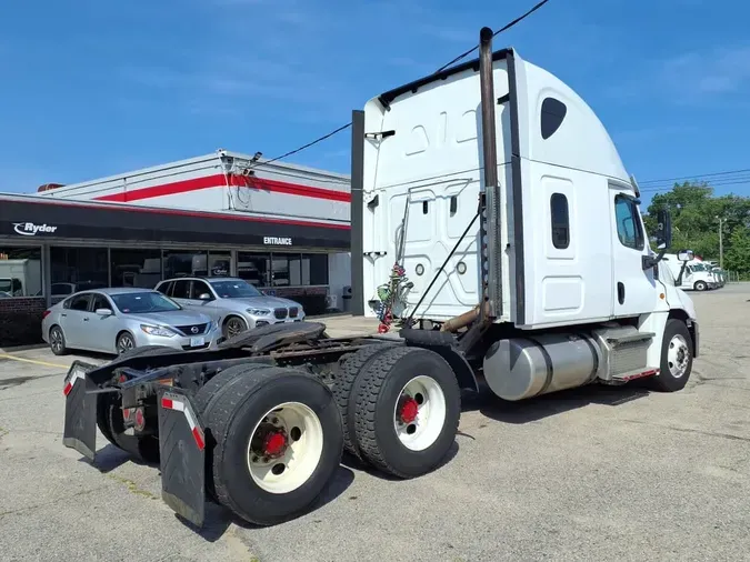 2020 FREIGHTLINER CASCADIA 125