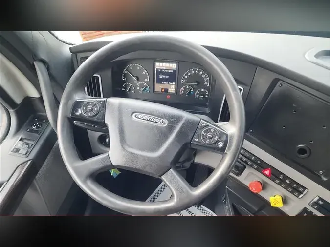 2020 FREIGHTLINER CA126