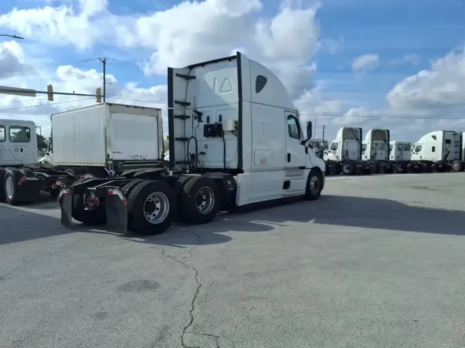 2021 FREIGHTLINER/MERCEDES NEW CASCADIA PX126646a9bba420bab59572c2fc9e82806e031