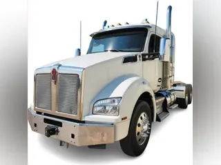 2022 Kenworth T880