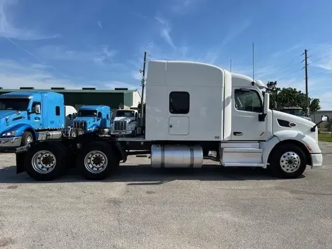 2021 Peterbilt 579