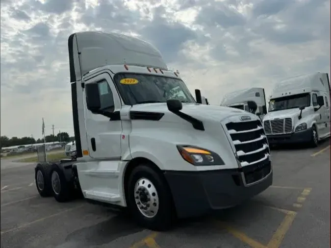 2019 FREIGHTLINER/MERCEDES NEW CASCADIA PX12664