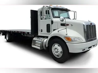 2019 Peterbilt 330