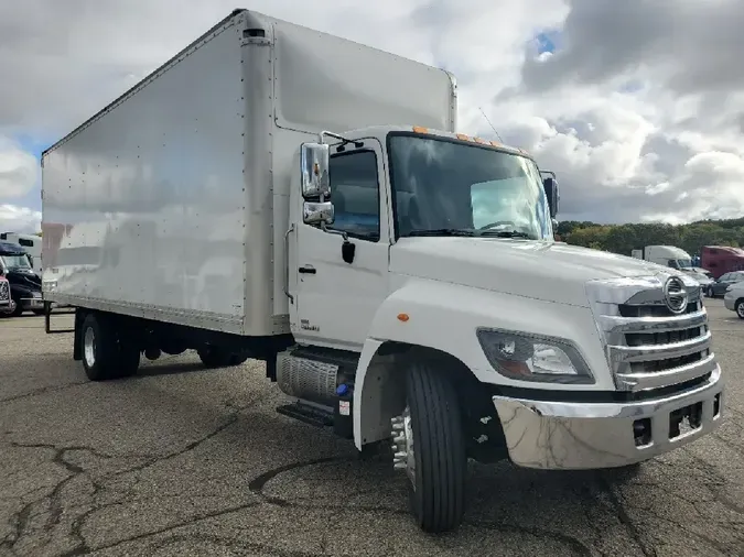 2020 HINO 268A
