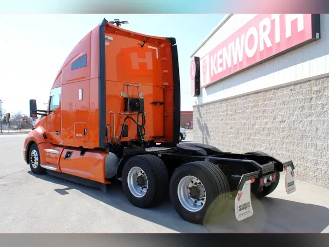 2020 Kenworth T680