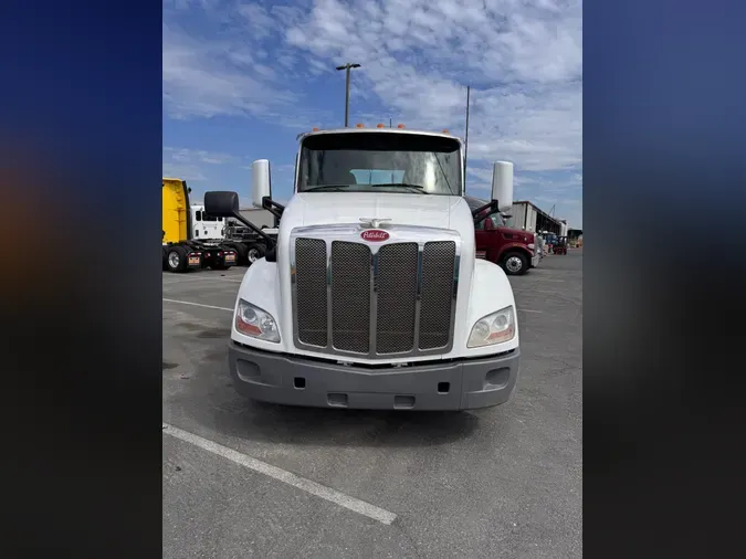 2021 Peterbilt 579