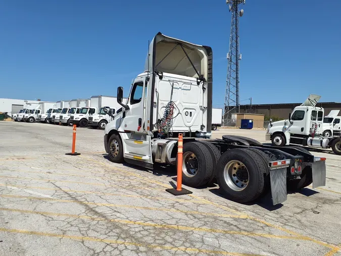 2022 FREIGHTLINER/MERCEDES NEW CASCADIA PX12664