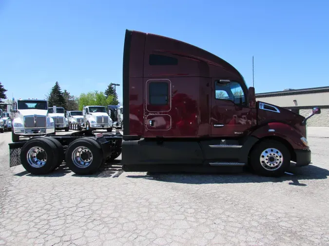 2021 Kenworth T680