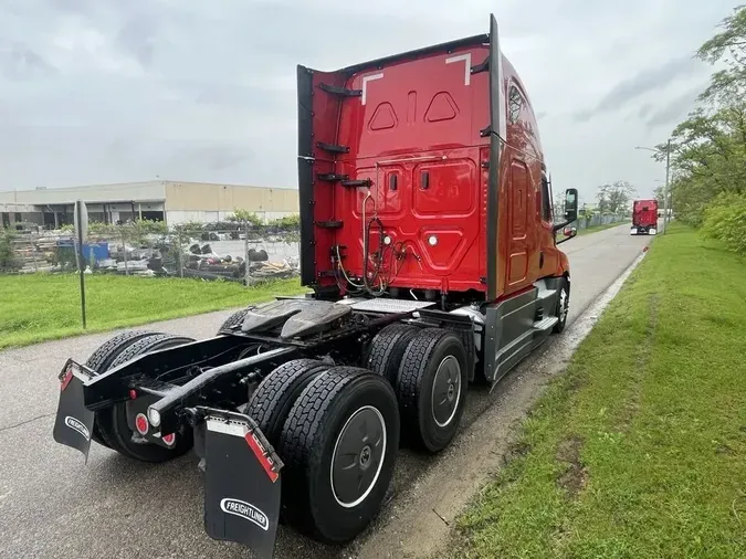 2022 Freightliner Cascadia&reg;