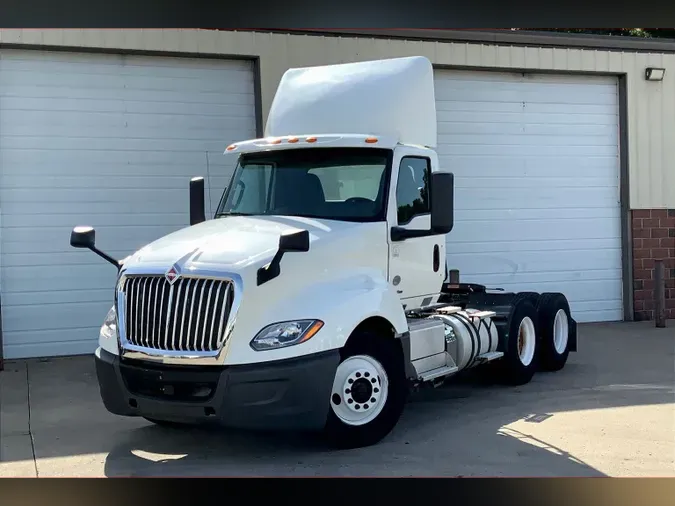 2019 INT LT625 6x4