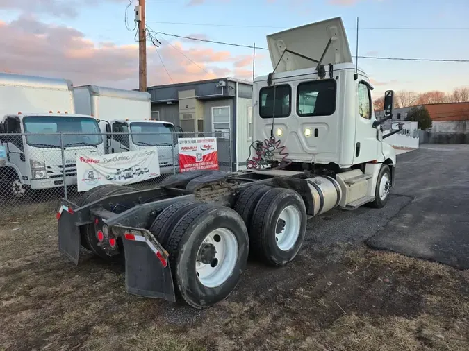 2019 FREIGHTLINER/MERCEDES NEW CASCADIA PX12664