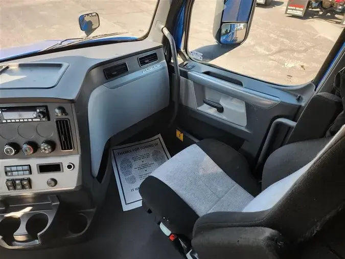 2022 FREIGHTLINER CASCADIA6ac48dc38cdf5c7d464451d84ea37a9e