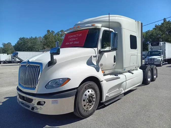 2020 NAVISTAR INTERNATIONAL LT625 SLPR CAB