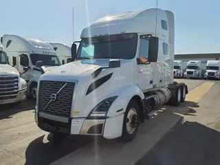 2019 Volvo VNL64T 760