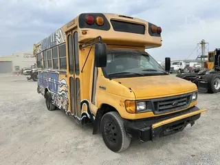 2007 FORD E450 SD