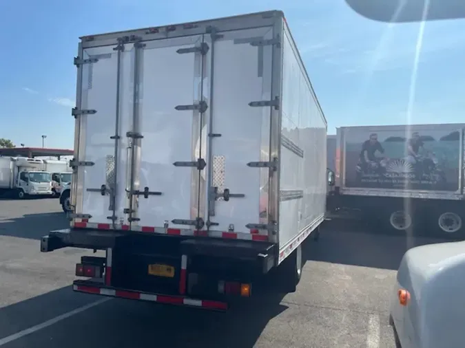 2019 ISUZU NQR