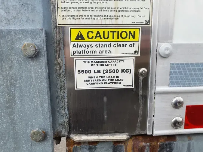 2018 FREIGHTLINER M2 106