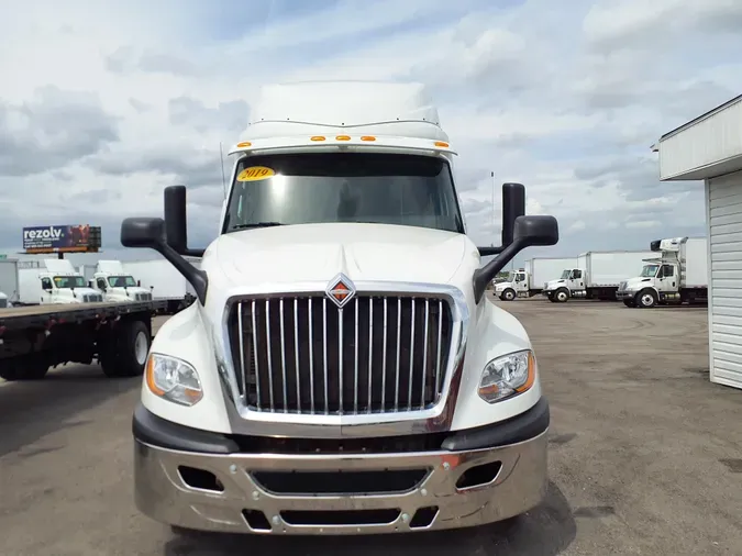 2019 NAVISTAR INTERNATIONAL LT625 SLPR CAB