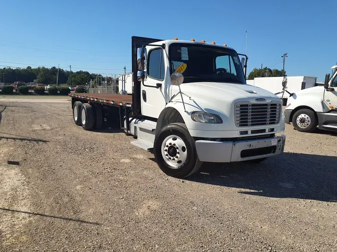 2017 FREIGHTLINER/MERCEDES M2 106