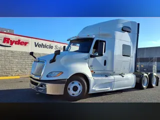 2019 NAVISTAR INTERNATIONAL LT625 SLPR CAB