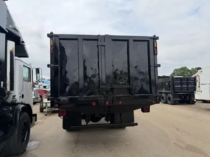 2010 INTERNATIONAL WORKSTAR 7300