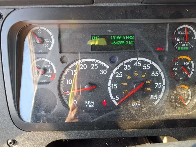 2017 FREIGHTLINER CASCADIA 125