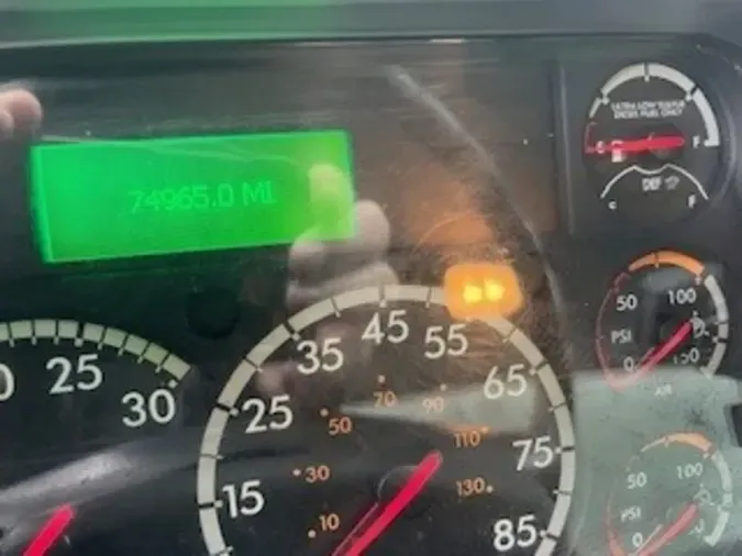 2018 FREIGHTLINER/MERCEDES M2 106