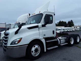 2019 FREIGHTLINER/MERCEDES NEW CASCADIA PX12664