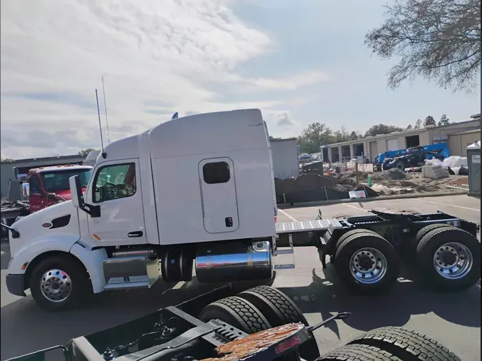 2020 Peterbilt 579
