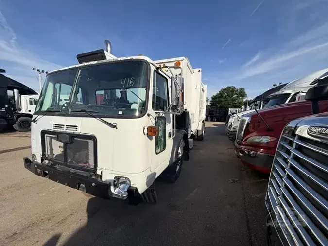 2006 AUTOCAR XPEDITOR