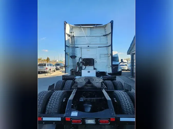 2022 VOLVO VNL64T7406aec01ceffc75033426f8daea3a45958