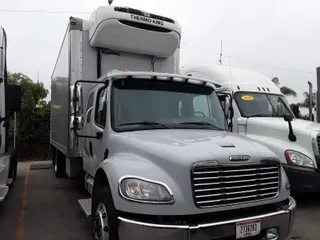 2018 FREIGHTLINER/MERCEDES M2 106