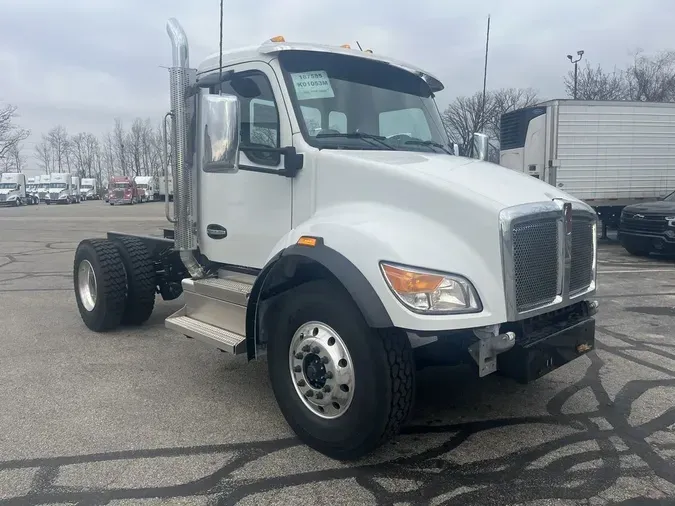 2025 Kenworth T480