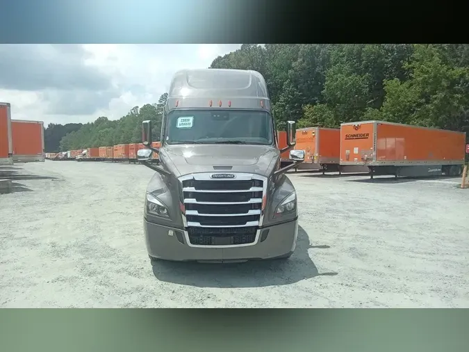 2024 Freightliner Cascadia 1266aec2bc0b08a4dfaecd37e6daefe6fce
