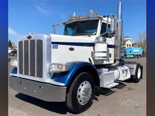 2018 PETERBILT 389