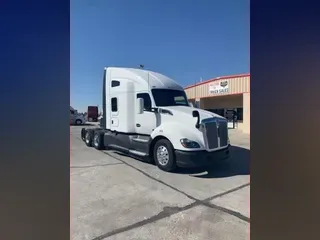 2017 Kenworth T680